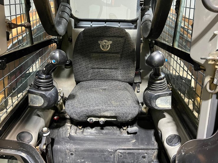 2017-case-tr310-image-21