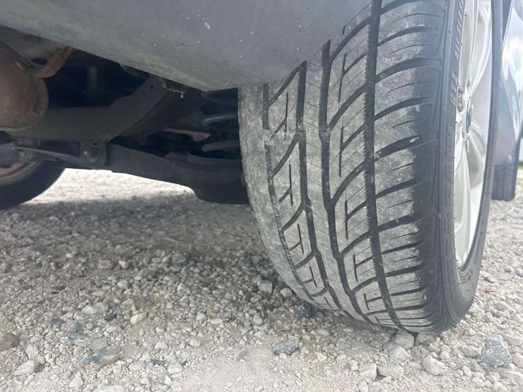 2016-ford-escape-se-image-23