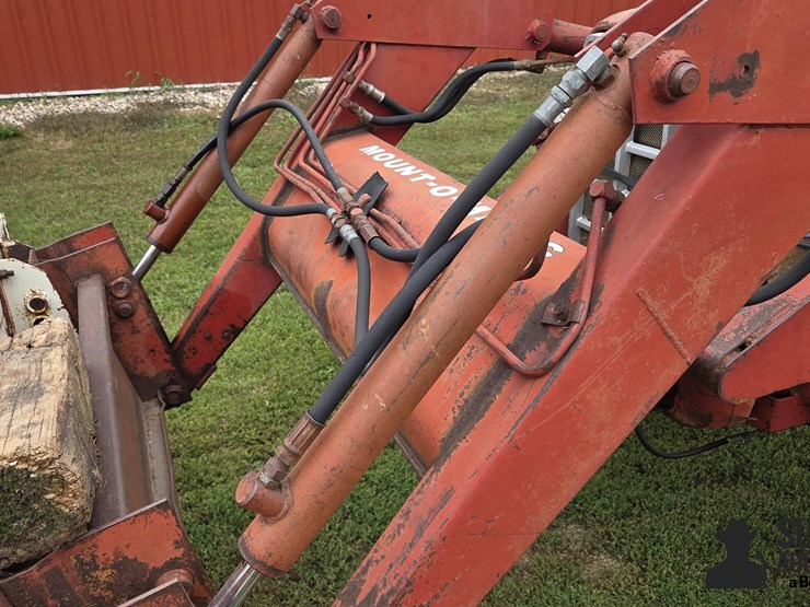 1976-international-574-image-11