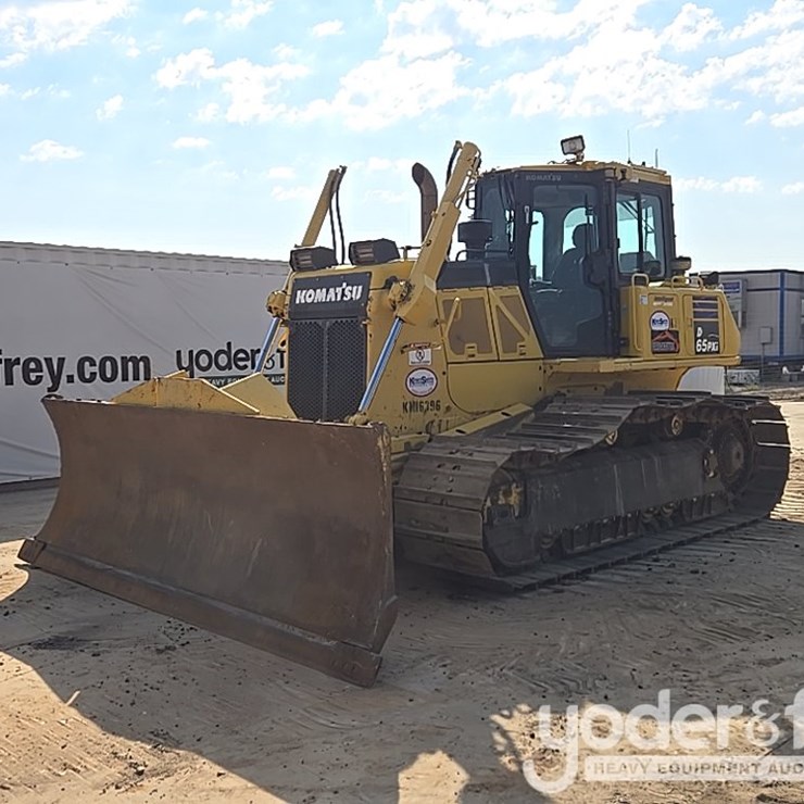 2016 KOMATSU D65PXI-18