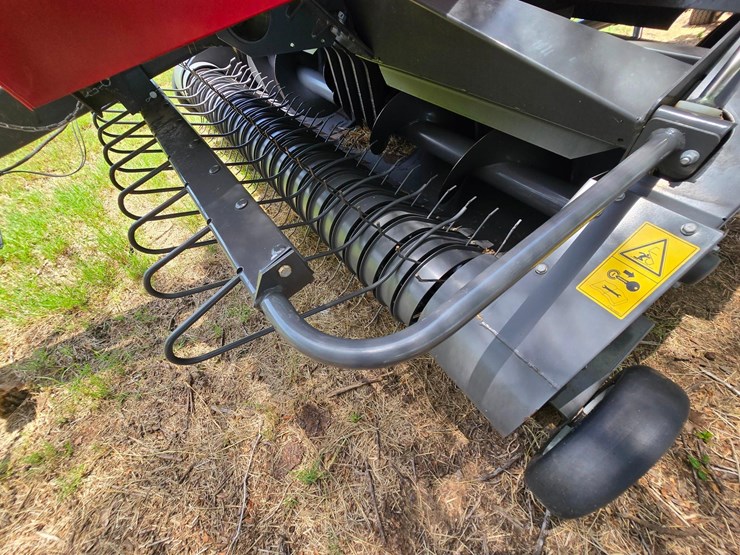 2020-massey-ferguson-1840-image-10