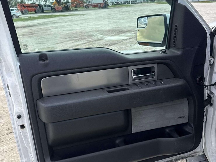 2013-ford-f150-image-23