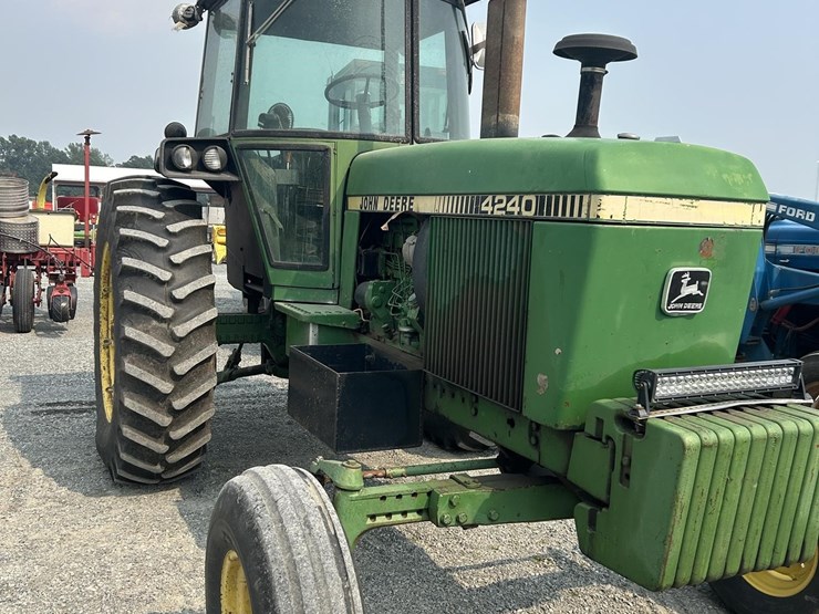 1979-john-deere-4240-image-2