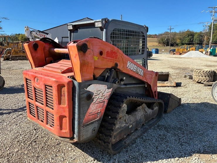 kubota-svl75-2-image-5