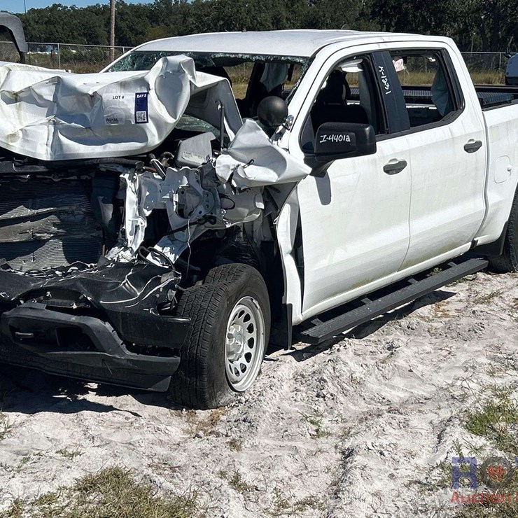 2021 CHEVROLET SILVERADO