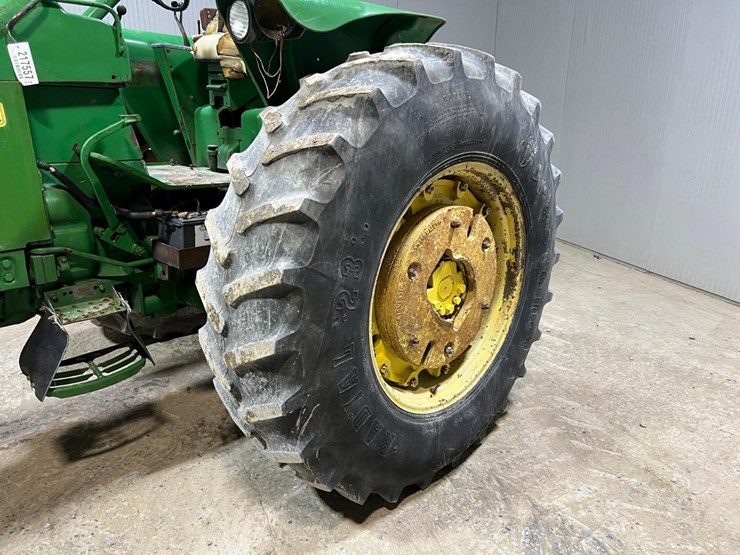 john-deere-4020-image-11