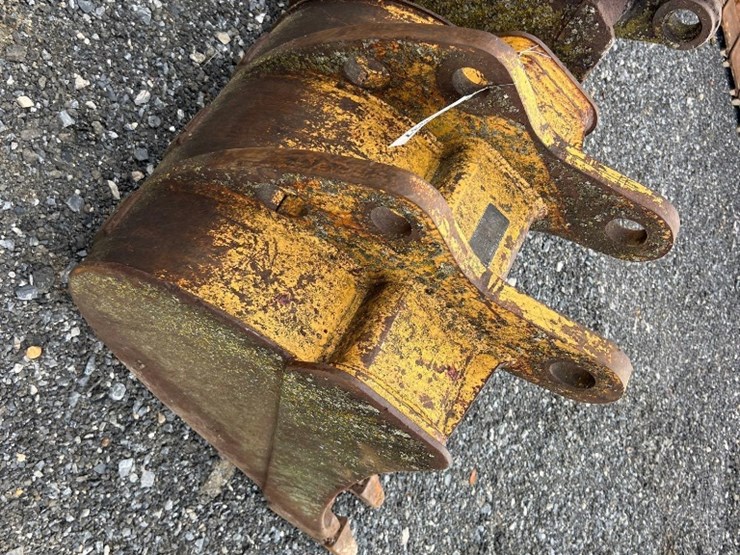 john-deere-24-image-2