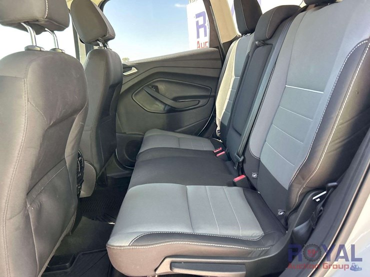 2014-ford-escape-image-23