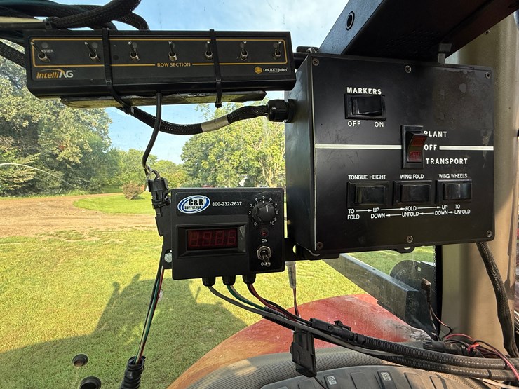 2014-massey-ferguson-8800-image-14