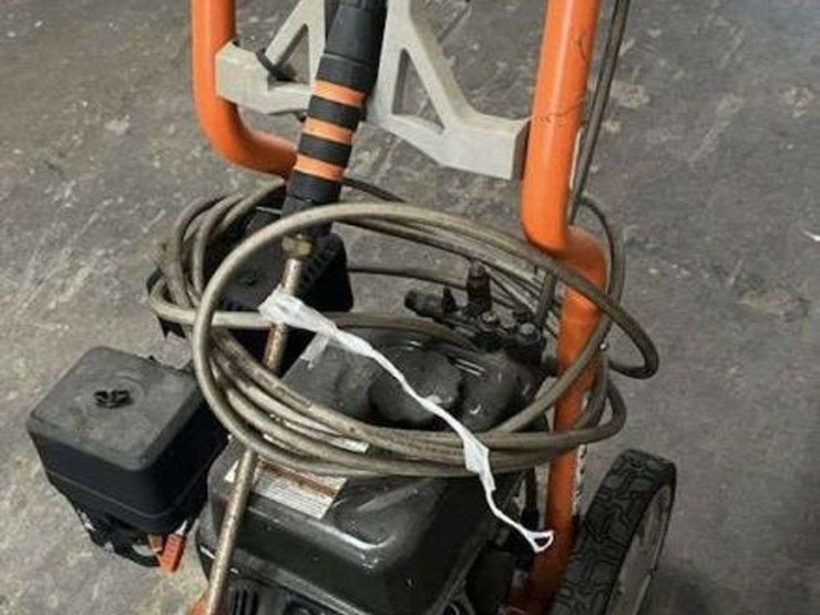 generac-pressure-washer-2700psi-2.3gpm-image-1