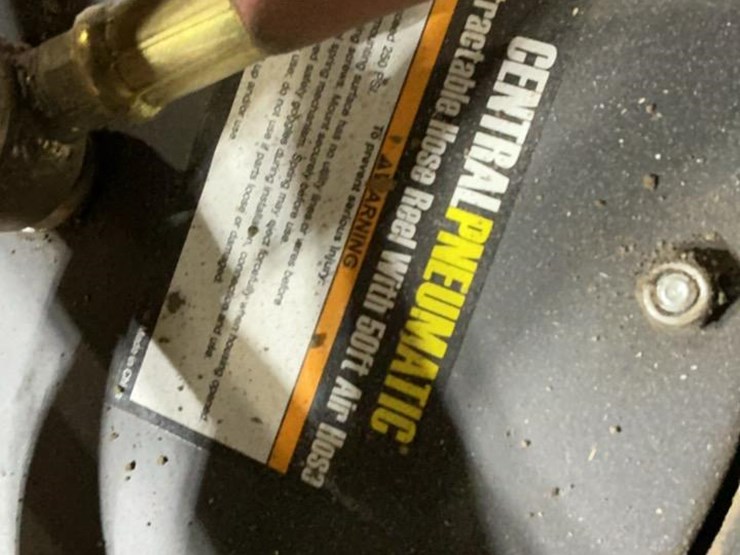 #178-•-retractable-hose-reels-and-hoses-image-10