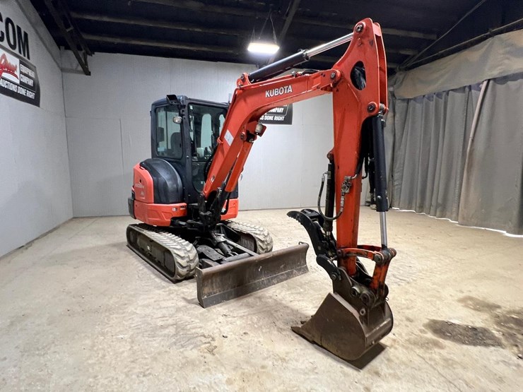 kubota-kx033-4-image-7