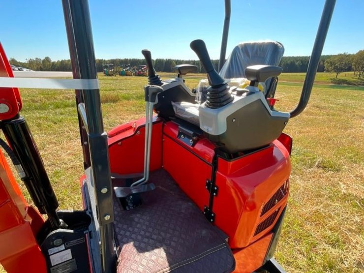 unused-cfg-qk20r-mini-excavator-(rato-image-8