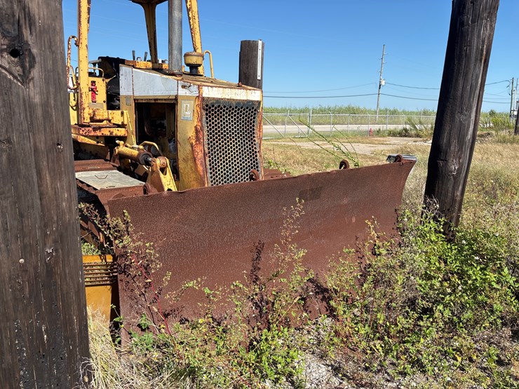 2006-caterpillar-d4c-image-14