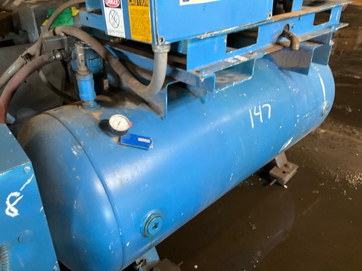 #147-•-ingersoll-rand-air-compressor-image-12