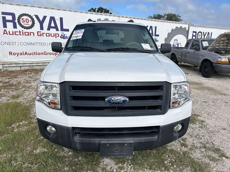 2014-ford-expedition-image-22