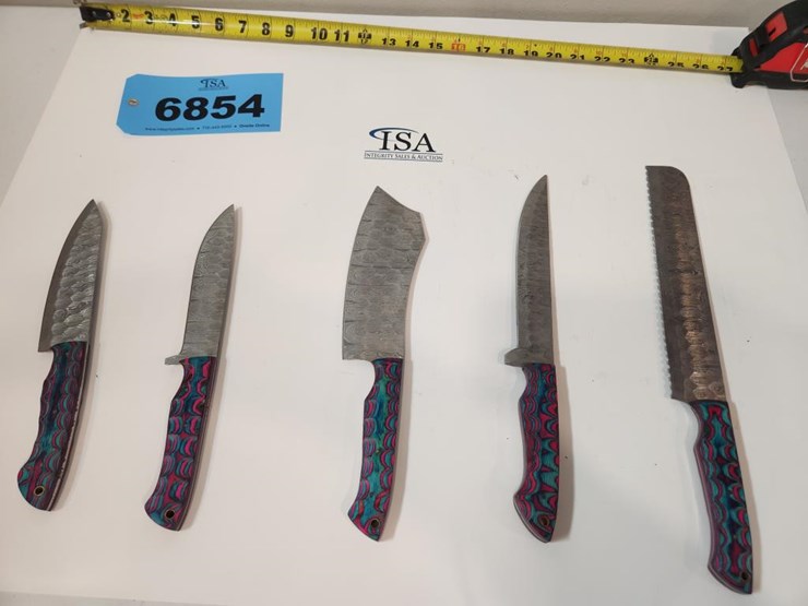 #6854-•-(5)-unused-knives-image-1
