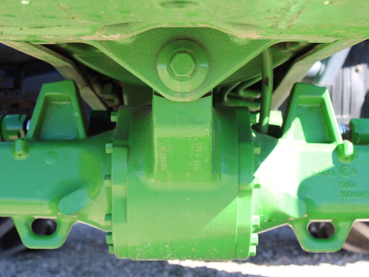 john-deere-6120m-image-47