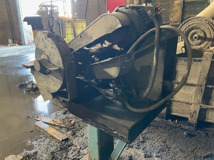 #152-•-dual-arbor-pedestal-grinder-image-5