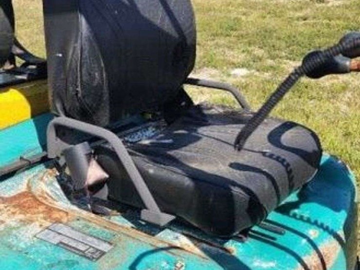 komatsu-20-forklift.-model:-fg25st-16-image-5