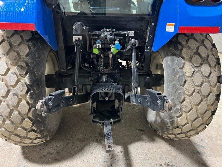 new-holland-t4.75-image-12