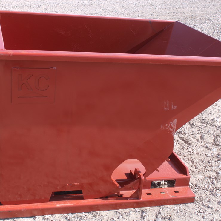 #2007 • 1.5 Yard Self Dumping Hopper