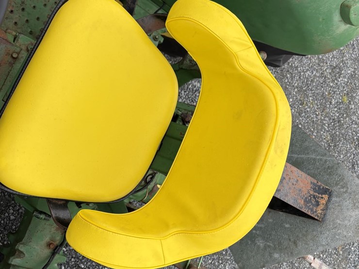 1979-john-deere-2440-image-15