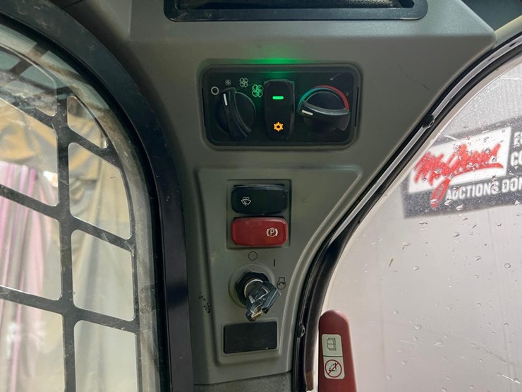 caterpillar-259d3-image-28