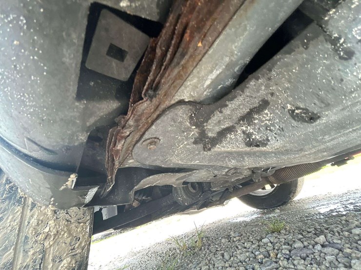 2013-ford-edge-image-18