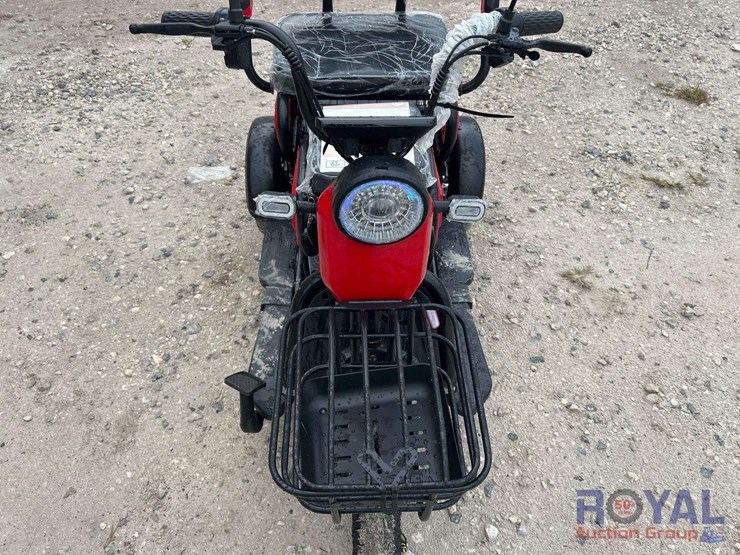 2025-spirit-electric-scooter-image-10