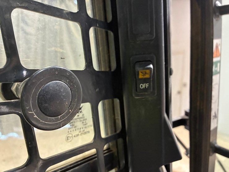 bobcat-t770-image-29