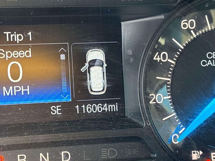 2018-ford-explorer-image-6