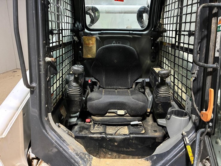 bobcat-t770-image-19