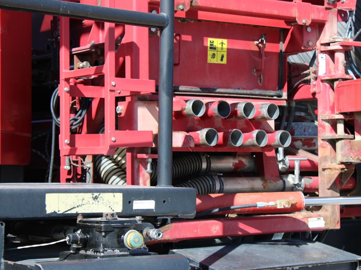 2006-case-ih-4300-image-41