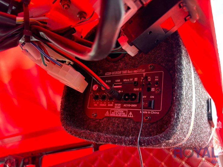 2025-yongkang-liqian-2-passenger-electric-car-image-14