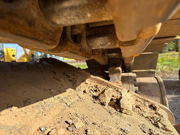 caterpillar-328d-lcr-image-13