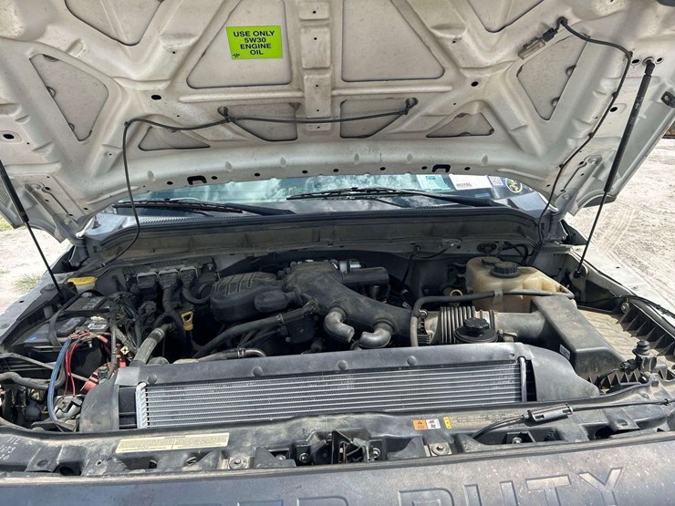 2016-ford-f550-image-9