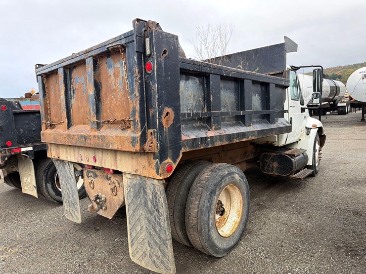 international-durastar-4300-image-3