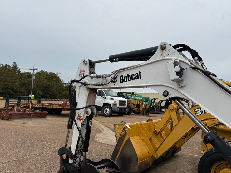 2018-bobcat-e26-image-14