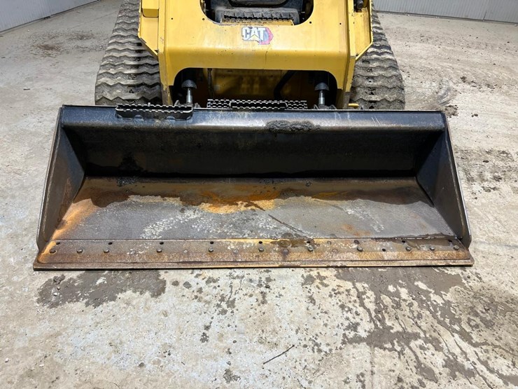 2022-caterpillar-289d3-image-9