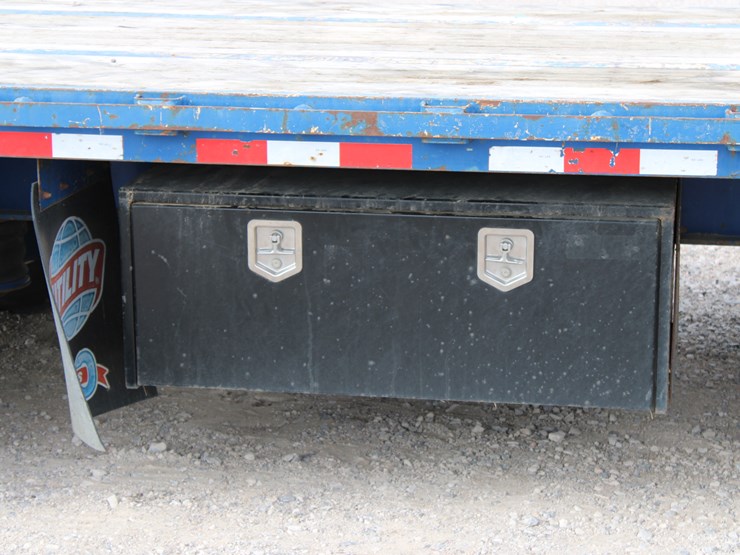 2013-great-dane-53'-image-8