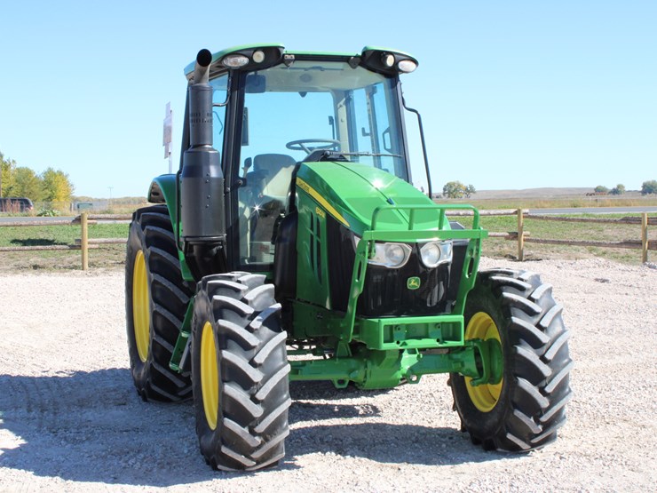 john-deere-6120m-image-8