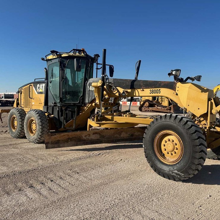 2009 CATERPILLAR 140M