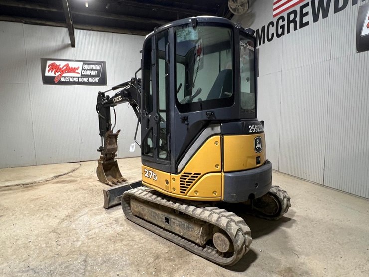 deere-27d-image-3