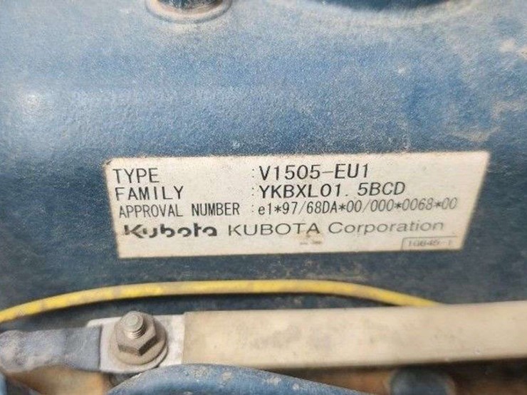 case-maxi-sneaker-image-18