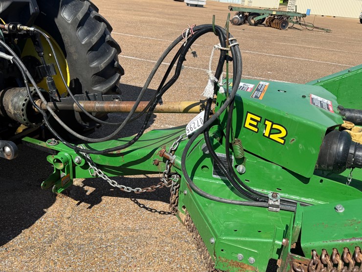 john-deere-e12-image-20