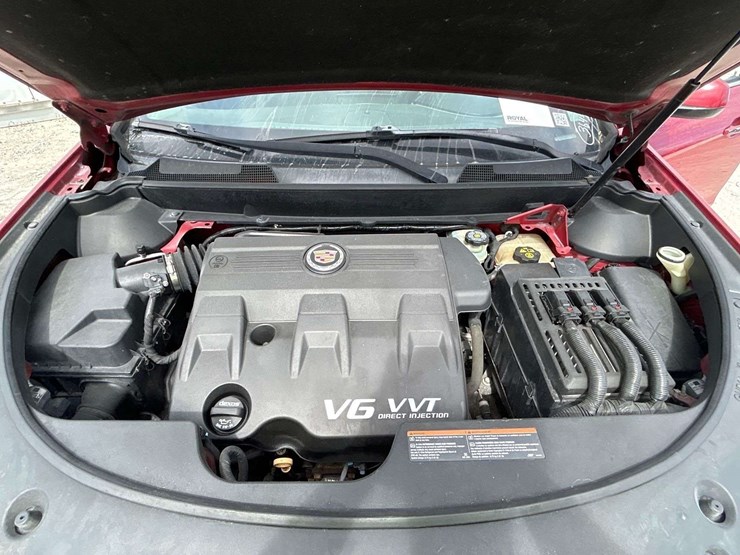 2012-cadillac-srx-image-7