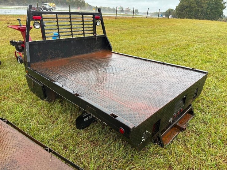 8'6"-flatbed-w/gn-hitch-image-4