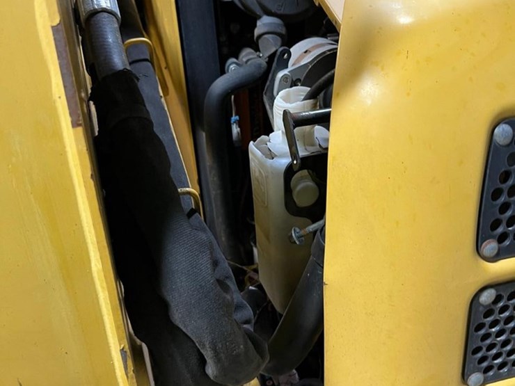 john-deere-270-image-14