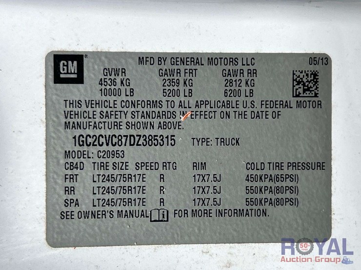 2013-chevrolet-silverado-3500-image-5